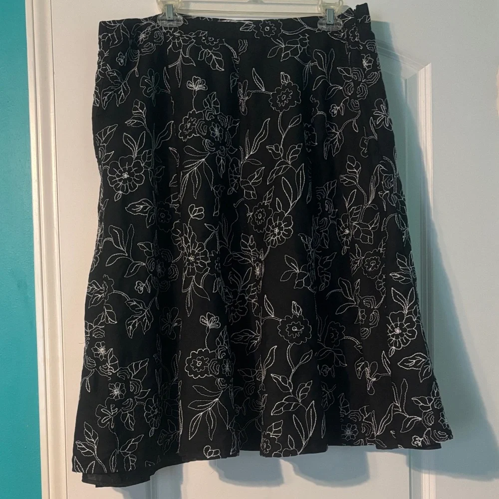 Dress Barn unique Black A-Line Skirt with White Floral Embroidered Pattern